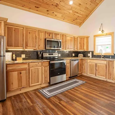Madison Cabin #2
